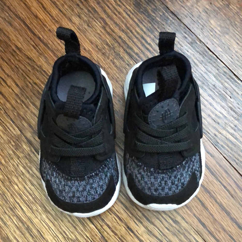 Nike 3C Black Huarache